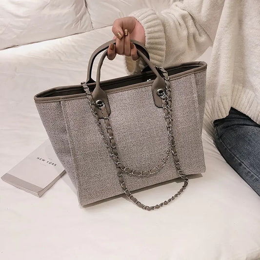 Bolso Tote de Lona con Correa de Cadena